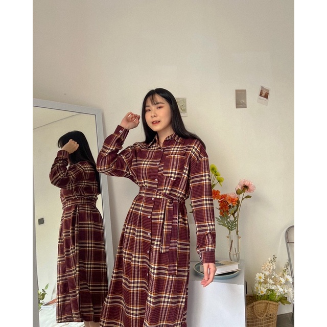 KANON - Iwa Flannel Dress - Dress kemeja midi flannel dengan belt