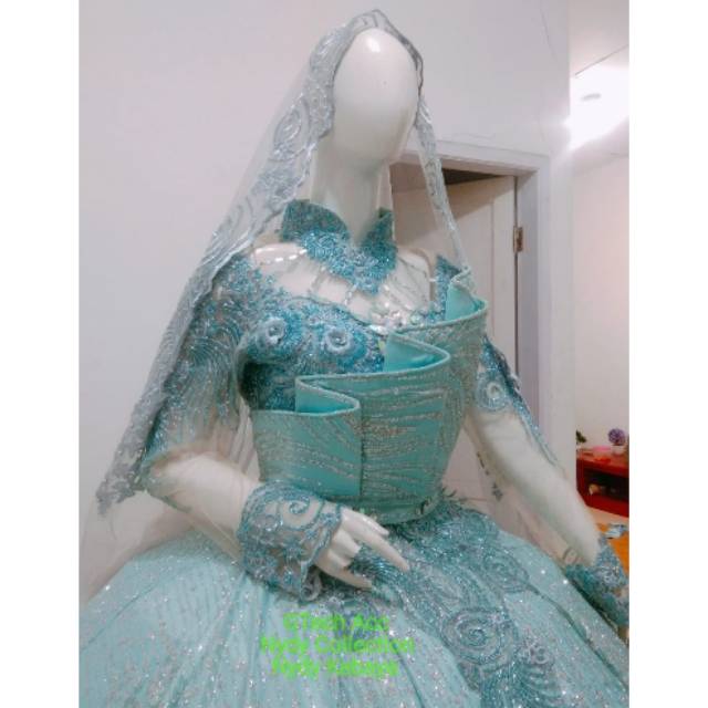 Gaun Pengantin Ekor Model Barbie Warna Baby Blue (a)