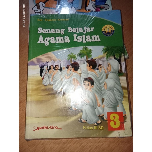 buku senang belajar agama Islam untuk SD kelas 3 penerbit Yudhistira