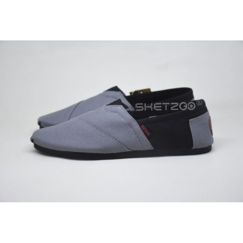 SKETZGO Slip On 38-44 Unisex