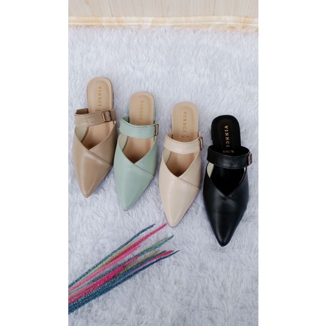 Sandal wanita flat vinnci Nania by shabi.shoes