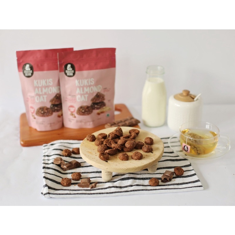 Castle - Mamabear Kukis Almond Oat - Asi Booster - Cemilan Mama Perah- Cemilan Mama bear Kukis Almon