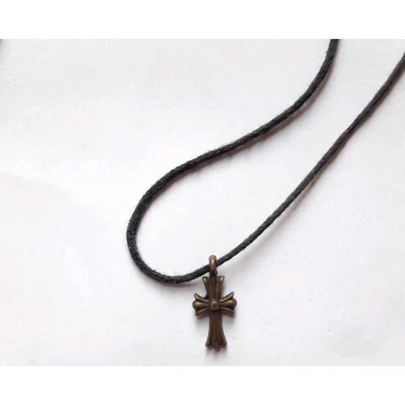 Ds Kalung Salib Liontin Kecil Anti Luntur