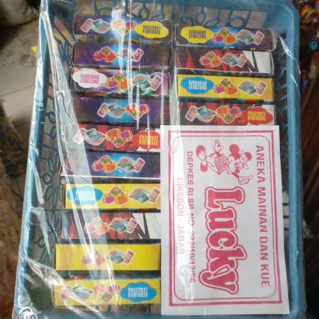 Kotak Kado Berhadiah Merek Lucky Isi 20 Shopee Indonesia