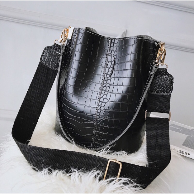 SG1967 syafniegalery tas selempang wanita motif croco import croco bag