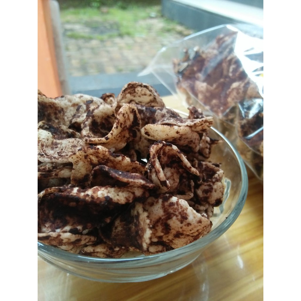

KERIPIK PISANG = BAHAN TEPUNG PISANG (GURIH) || Kemasan Kecil ||