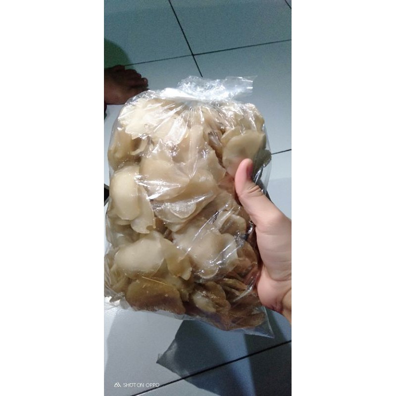 

Kerupuk Ikan Khas Besuki