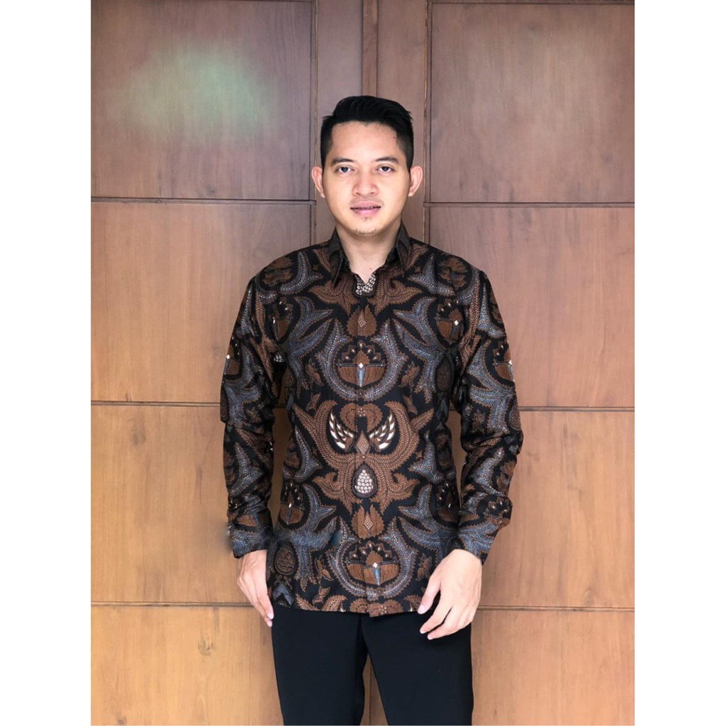 Kemeja Baju Batik Pria Solo Lengan Panjang Lapis Furing Atasan Premium Modern Seragam Kantor Ori GANTARI KIPAS ASMARA PEKSI DIRGAN AJOTROSATRU ABANG KRISNAMUKTI MERAK BIRU MEGO NOGO CEMANI NAVY SEKAR KAMBOJA ARIESWARA PUTIH LEKSMANA BATIKSOLOAMANAH UKAIL