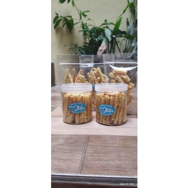 

Garlic Cheese Stick Hawu Nita