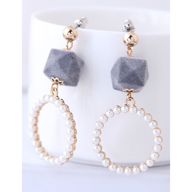 LRC Anting Tusuk Fashion Metal Ring Pearl Stud Earrings A573XX