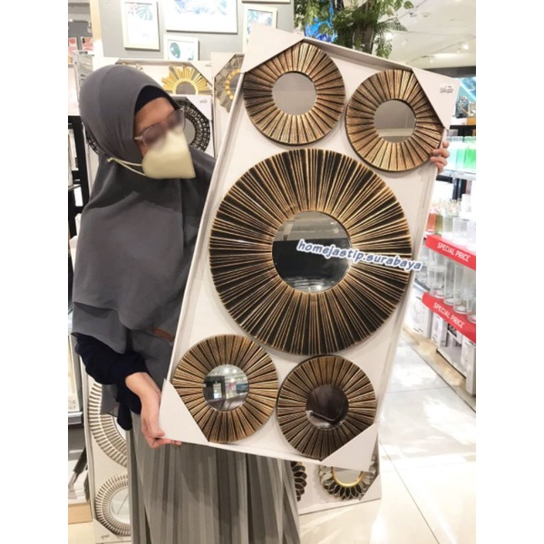 WALL DECOR SET 5PCS by INFORMA