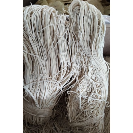 

Mie panjang umur/ misua/ mie Kalimantan