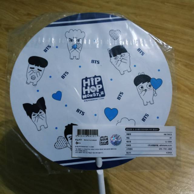 Kipas BTS Hip Hop Monster Official