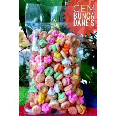 

biskuit gem bunga 250gram SNACK JAJANAN CAMILAN KILOAN MURAH SURABAYA