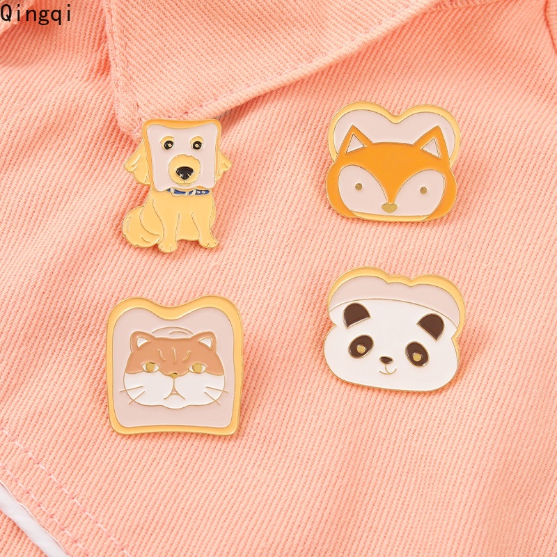 Bros Pin Enamel Bentuk Kartun Panda / Kucing / Rubah Lucu Untuk Hadiah