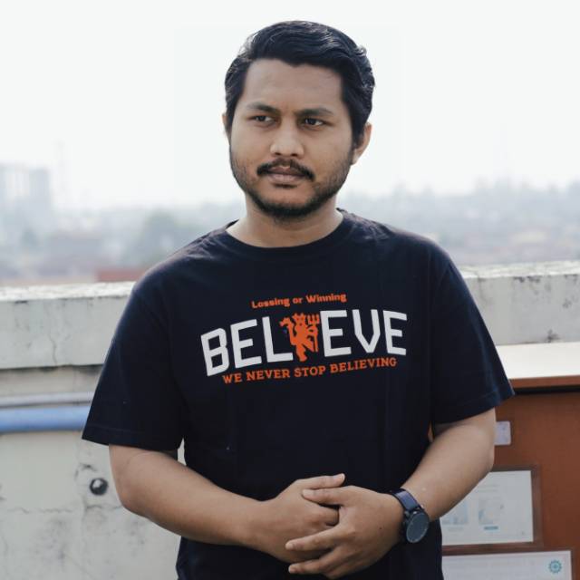 T-Shirt Manchester United/ Kaos Manchester United