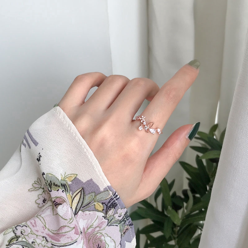 Cincin Jari Telunjuk Model Terbuka Adjustable Desain bunga Hias Zirkon Untuk Wanita