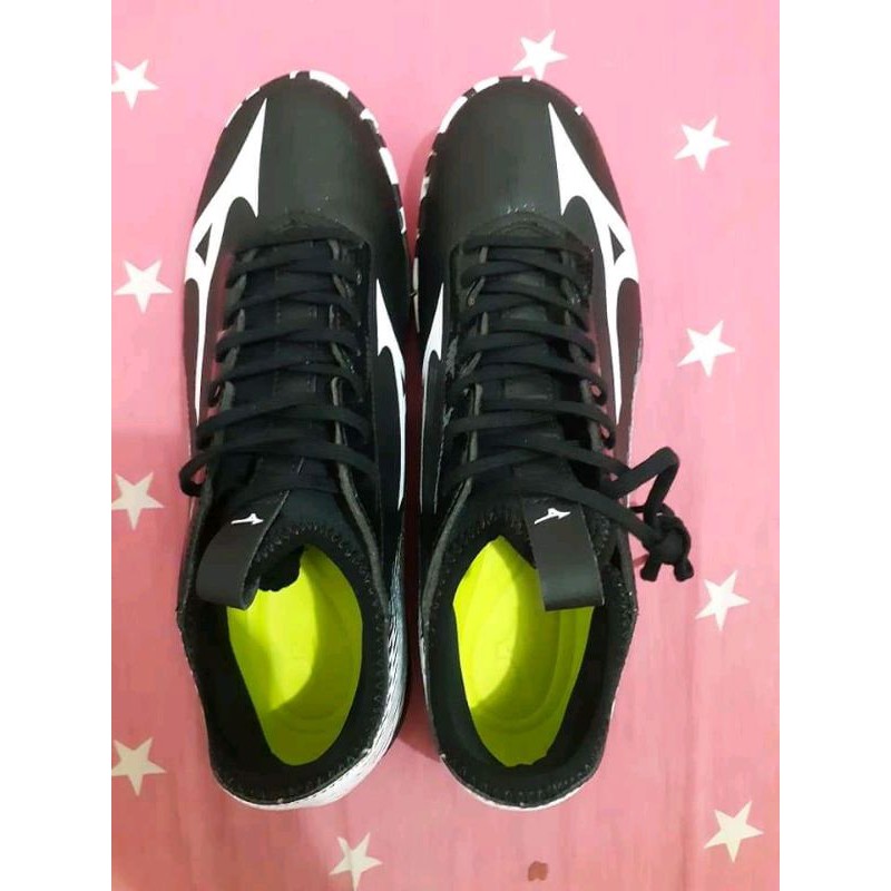 Sepatu Futsal Mizuno Second
