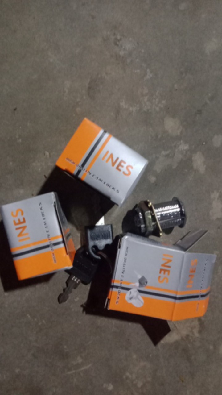 Kunci Camlock 30mm / Kunci Laci Lemari / Kunci Loker / Kunci Etalase Merk Weldom