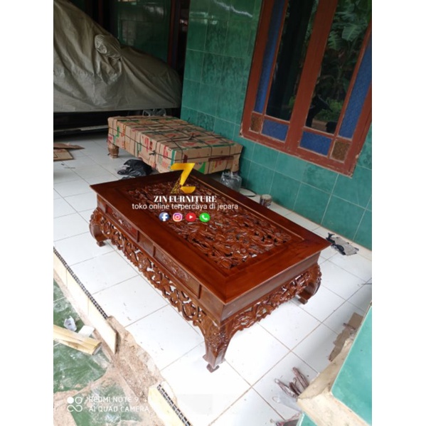 Meja ketapang Ukiran Jepara + kaca