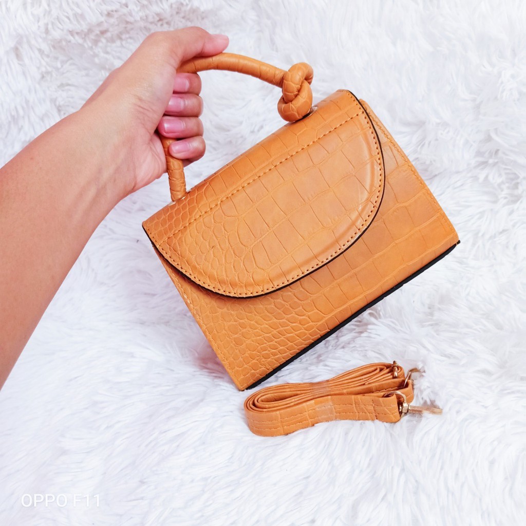 TAS SLP ALIA TAS WANITA BEST SELLER!!!!!