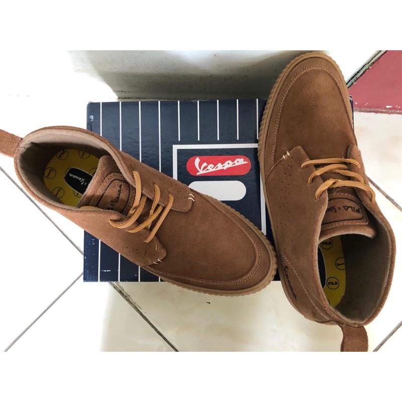 PRELOVED FILA VS VESPA