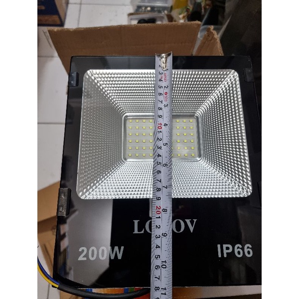 Floodlight 200w. Lampu sorot LED 200 watt 220v. Lampu tembak outdoor IP66