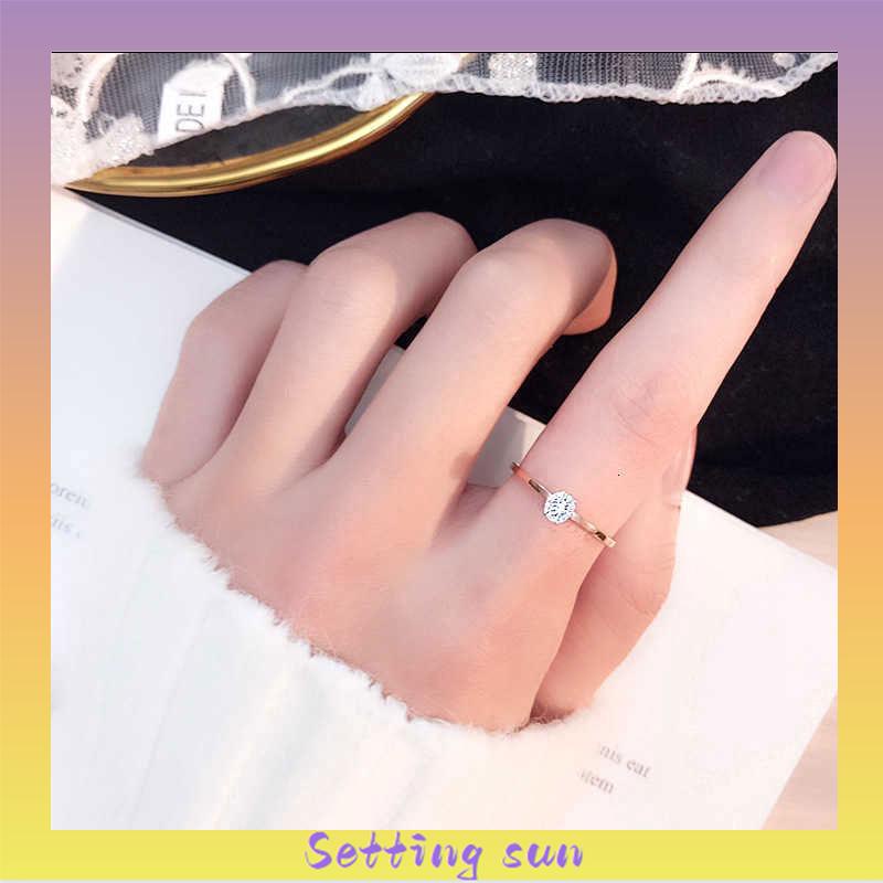 1 Pc Cincin Berlian Korea Mawar Emas Empat Cabang Baja Titanium Cincin Perhiasan Wanita TN