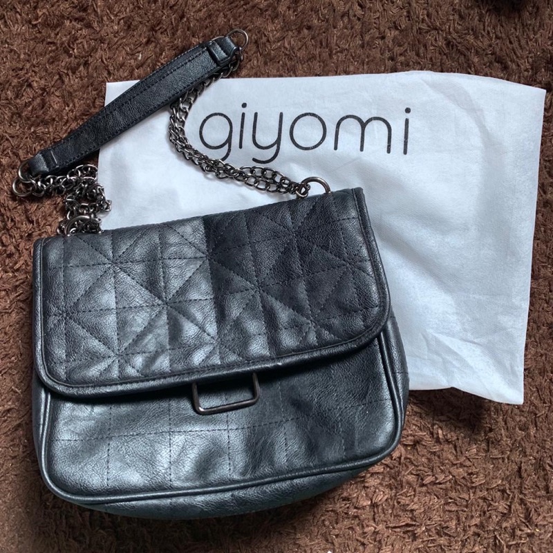 Preloved Tas Giyomi