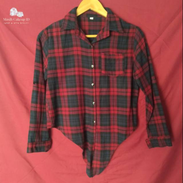 Preloved Cute Crop Flannel