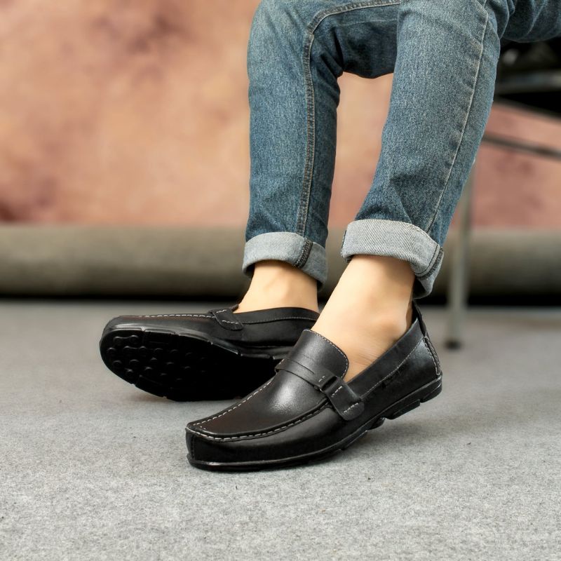 Sepatu kulit Sapi Asli Garut Casual Formal Pria Slip On Cowok Loafers Kasual laki-laki Kekinian Black &amp; Brown