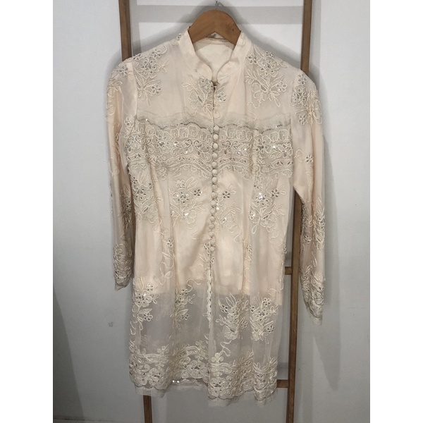 SALE KEBAYA EKSKLUSIF DESIGN PRELOVED