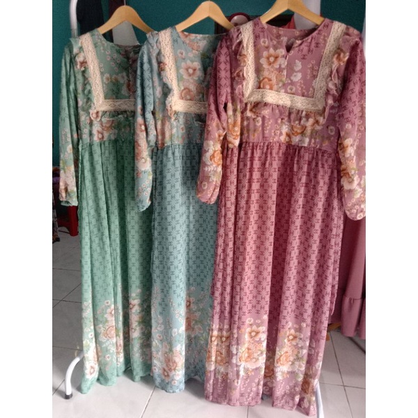 gamis ceruty bunga