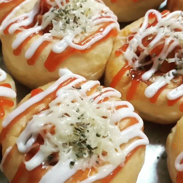 

DONAT PIZZA