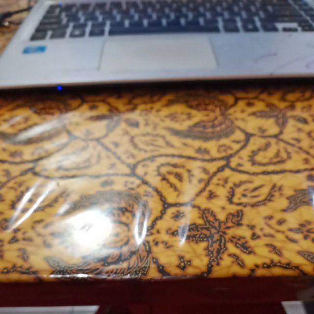 Gi Hiasan Natal Motif Star Lonjong Emas Silver Merah Metalic 4 Pcs Dalam 1 Bungkus