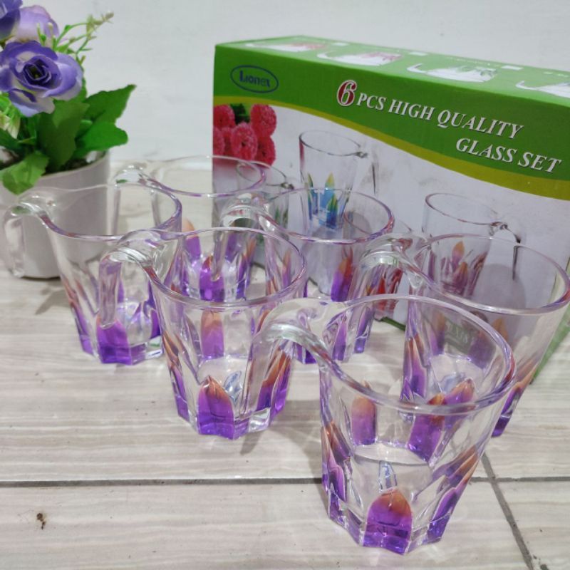 Gelas Kaca Lionex Set Warna warni 1 Box Isi 6 pcs Dengan Desain yg begitu Cantik & Mewah