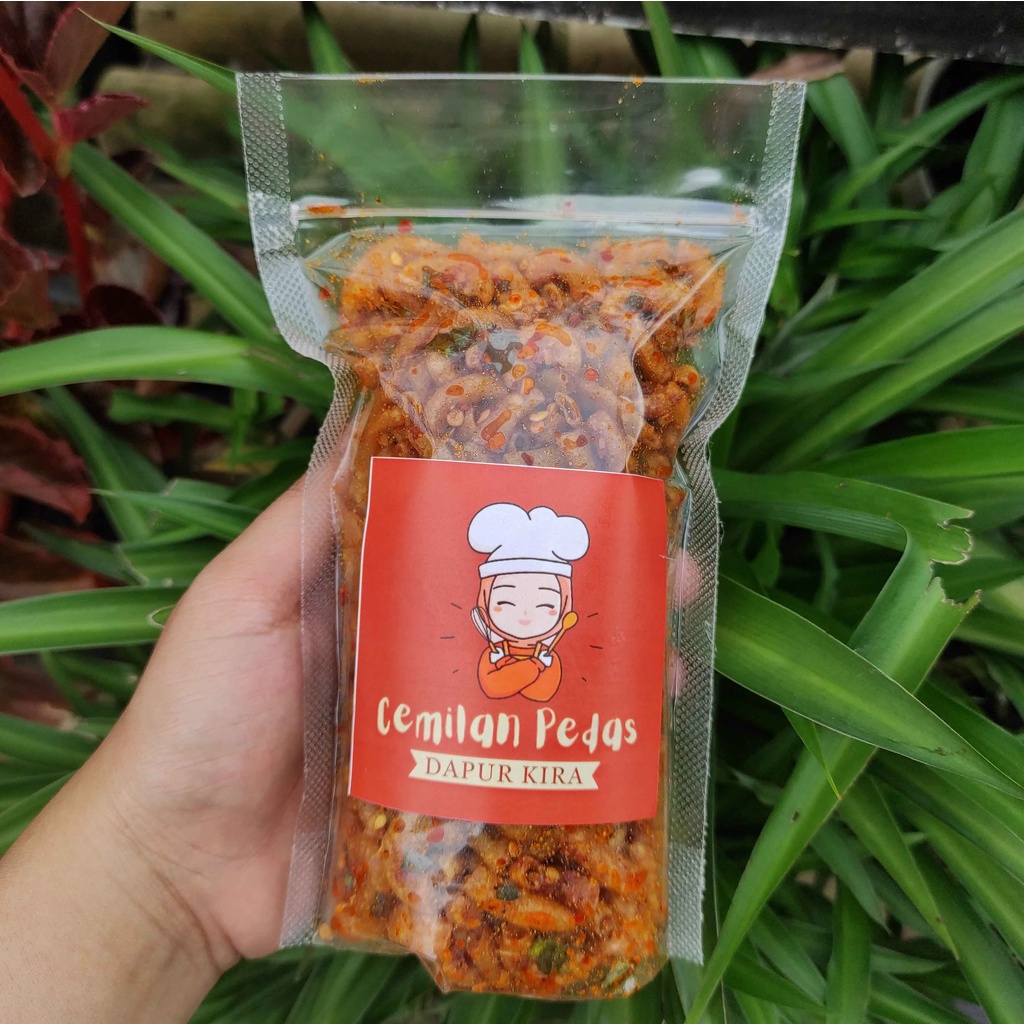 

Makaroni Extra Pedas Daun Jeruk/100gram/200gram/Cemilan Pedas/Dapur Kira