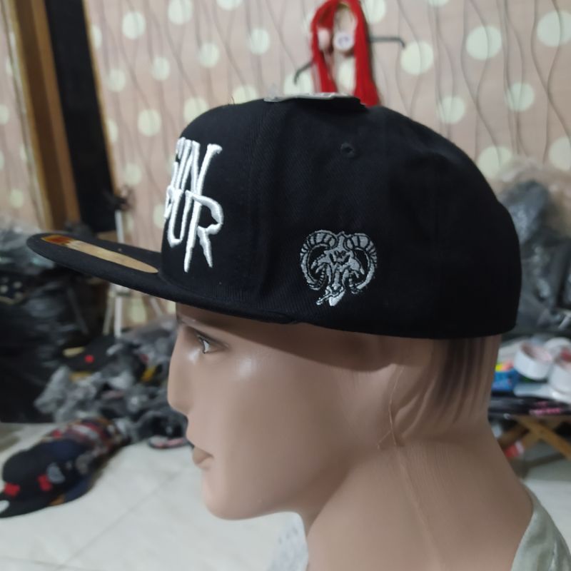 Topi Snapback metal distro pria Bordir Mesin tempur