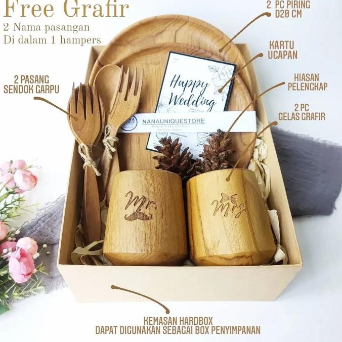 

KADO PERNIKAHAN PARCEL LEBARAN HAMPERS NIKAHAN WEDDING GIFT BIRTHDAY