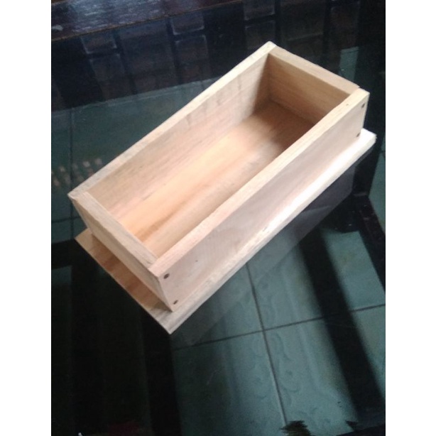 tempat pakan merpati