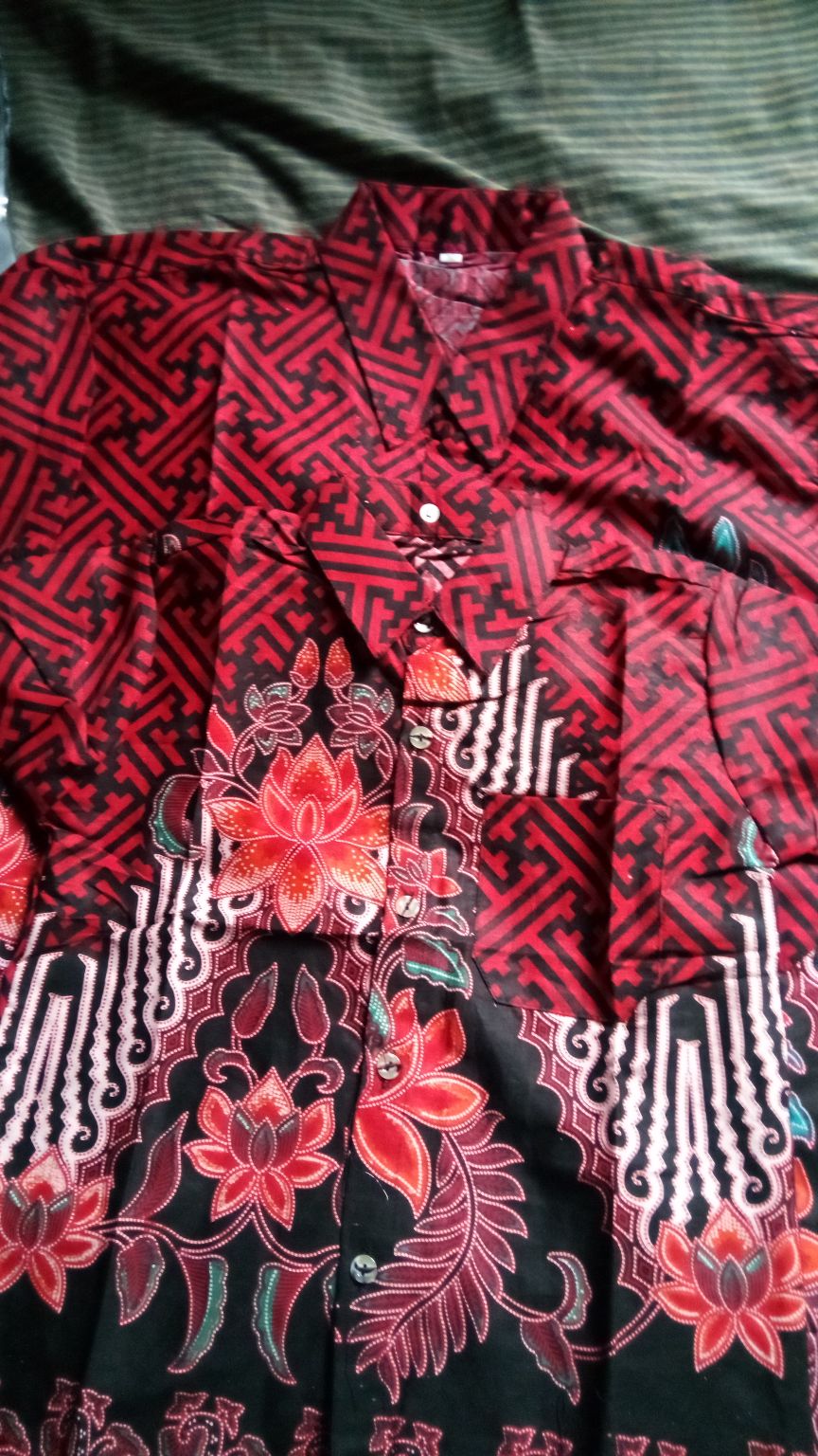 Couple Baju Batik Ayah Dan Anak Cowok Merah Bata / Baju Ayah Dan Anak Terlaris / Cod