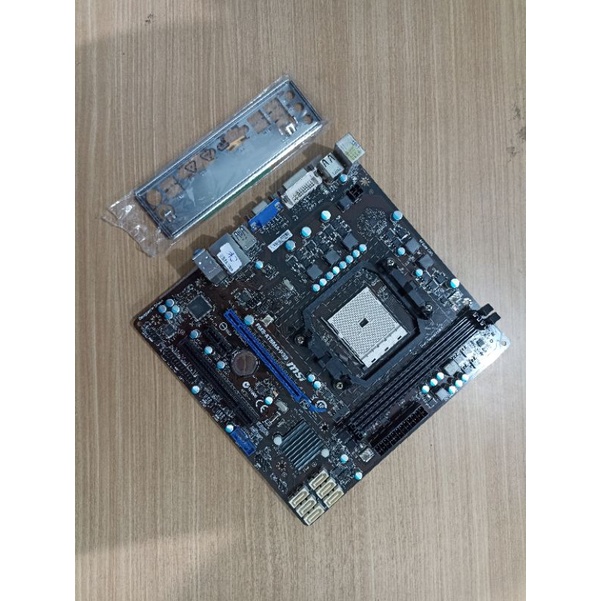 Mobo Amd Fm2+ / FM2 plus a4 5300 fan