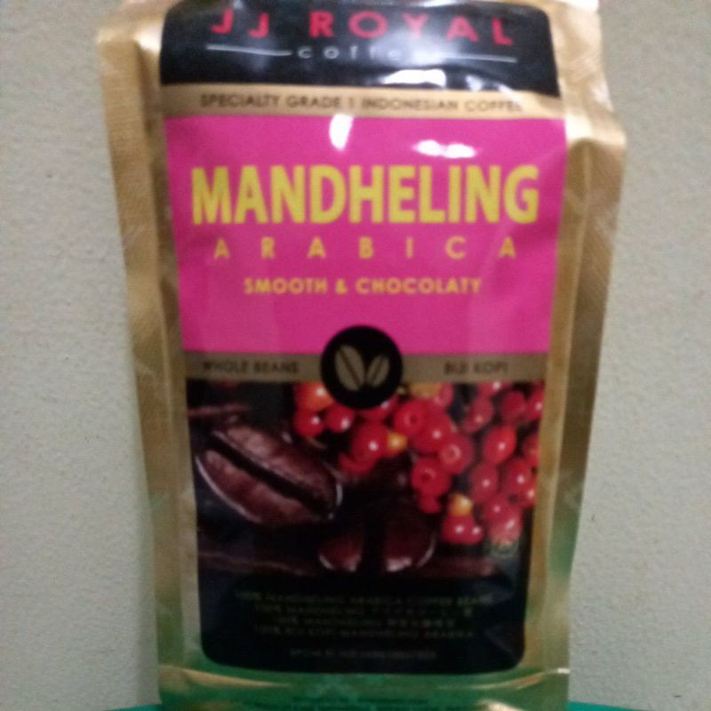 

JJ Royal Coffee Mandheling Arabica Bean 200gr