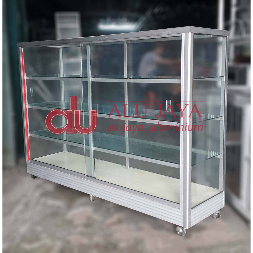 Etalase Kaca 150 cm