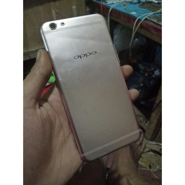 Oppo R9s minus