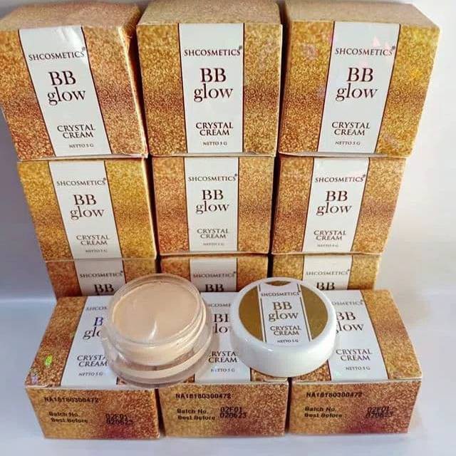 [ORI] BB CREAM WAJAH GLOWING SAMARKAN NODA HITAM MERATAKAN WARNA KULIT | BB Glow Crystal Cream BPOM