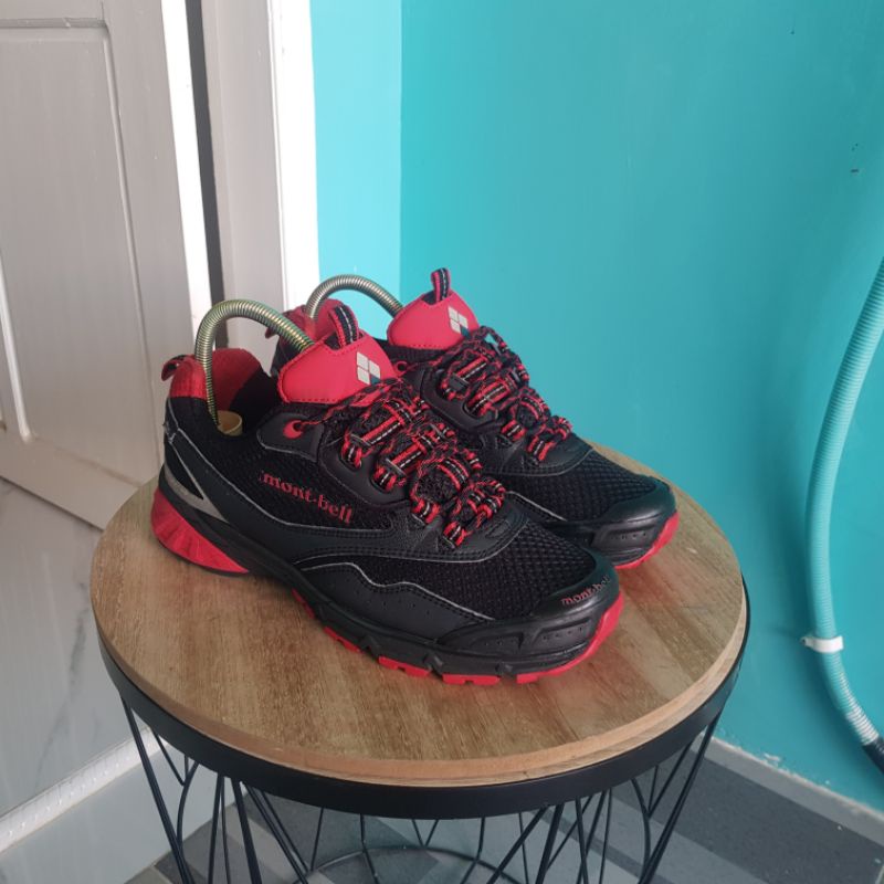 Sepatu Outdoor Second Montbell 40