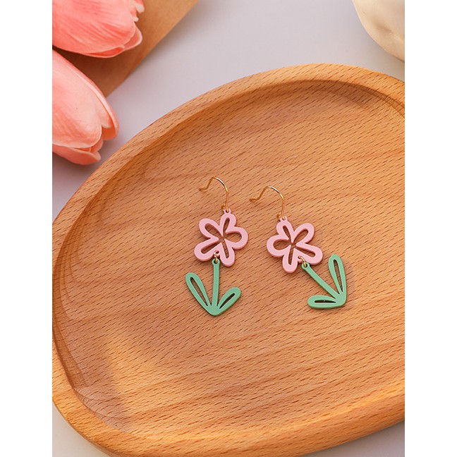 LRC Anting Gantung Fashion Color Mixing Small Daisy Alloy Hollow Earrings K70096
