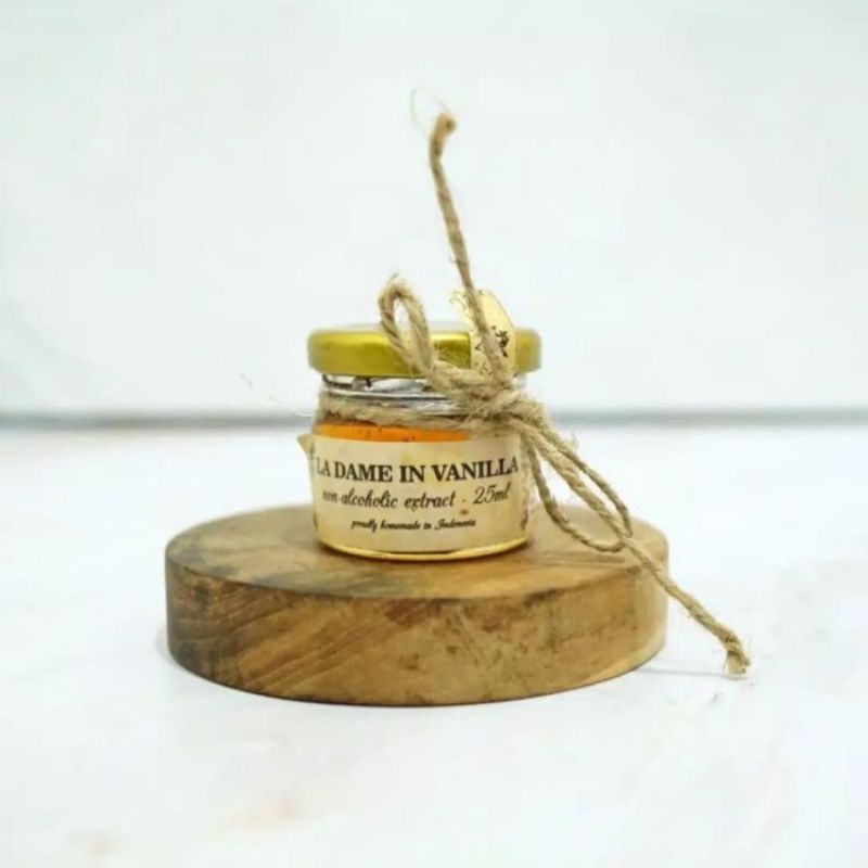 

LA DAME IN VANILLA EXTRACT 25 ML