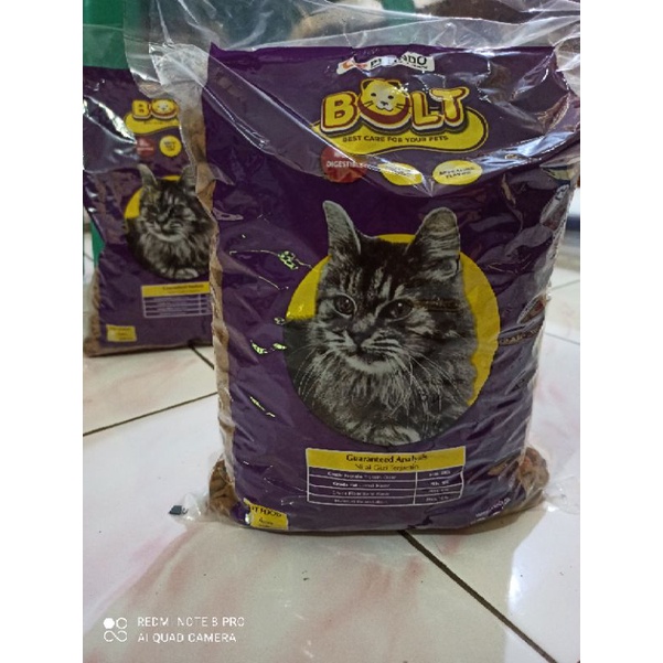 PAKAN KUCING BOLT